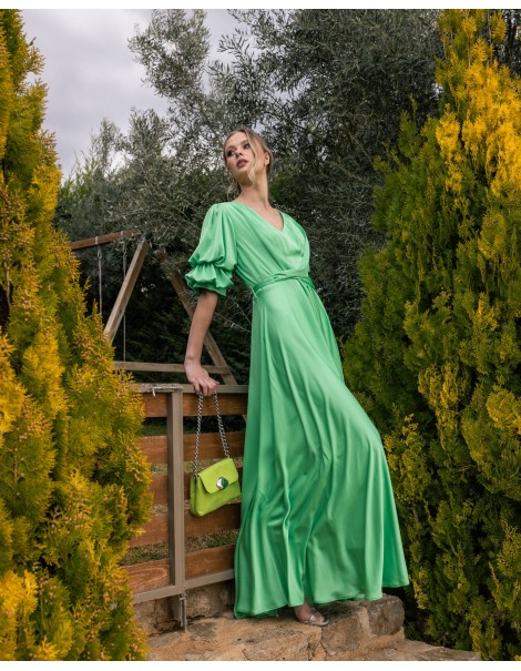 Dress with elastic on the sleeves green