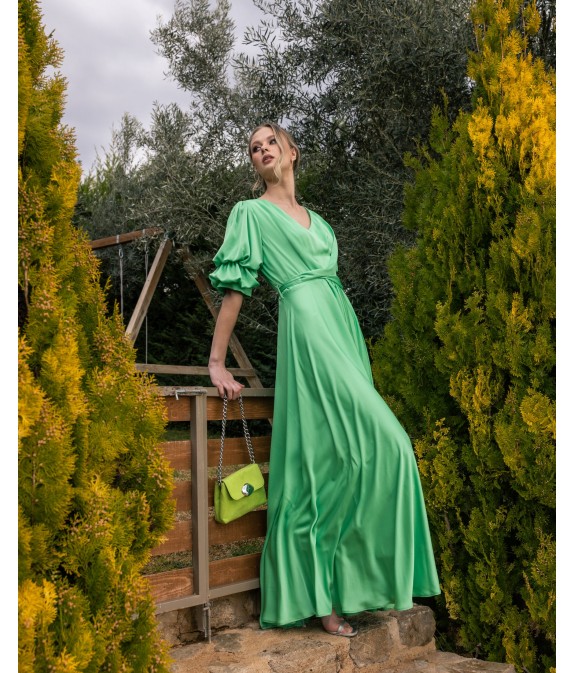 Dress with elastic on the sleeves green