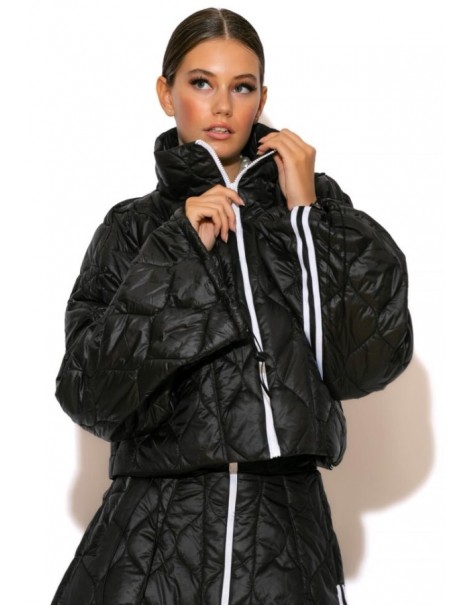 Puffer jacket with a stripe on the sleeves